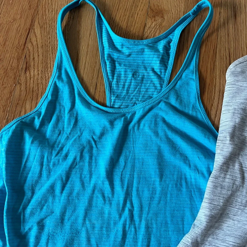 Lululemon Workout Tank Tops - Teal and Light Gray - Picture 3 of 5